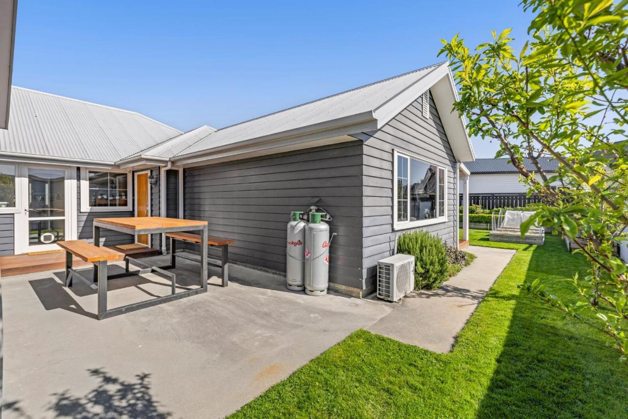 It'S Easy! Space And Comfort Villa Wanaka Luaran gambar